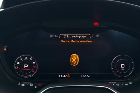 BG22RBY Audi TT Coup- Black Edition 40 TFSI  197 PS S tronic Thumbnail #54