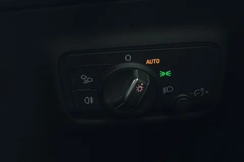 BG22RBY Audi TT Coup- Black Edition 40 TFSI  197 PS S tronic Thumbnail #57