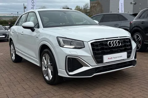 9 of 66 for Audi Q2 S line 35 TFSI 150 PS 6-speed