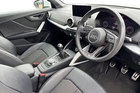 14 of 66 for Audi Q2 S line 35 TFSI 150 PS 6-speed