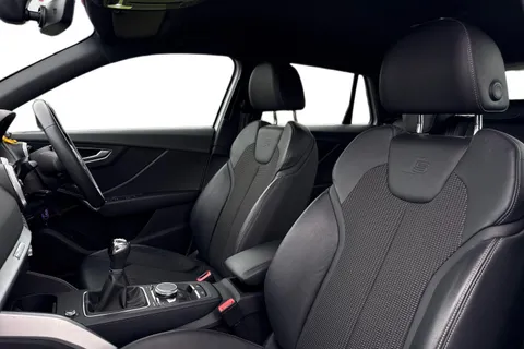 16 of 66 for Audi Q2 S line 35 TFSI 150 PS 6-speed