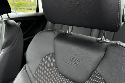 34 of 66 for Audi Q2 S line 35 TFSI 150 PS 6-speed