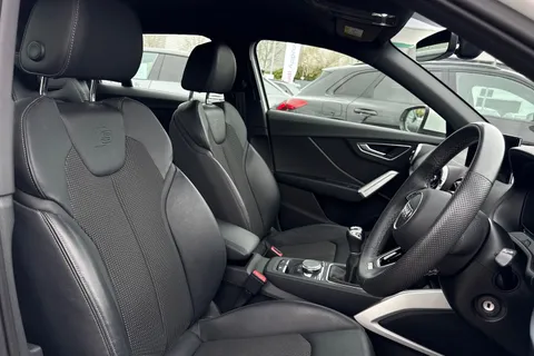 45 of 66 for Audi Q2 S line 35 TFSI 150 PS 6-speed