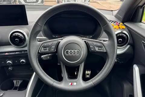 46 of 66 for Audi Q2 S line 35 TFSI 150 PS 6-speed