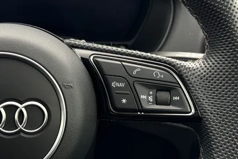 49 of 66 for Audi Q2 S line 35 TFSI 150 PS 6-speed