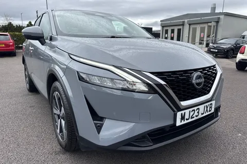 MJ23JXB Nissan Qashqai 1.3 DIG-T MHEV N-Connecta XTRON Euro 6 (s/s) 5dr Thumbnail #10