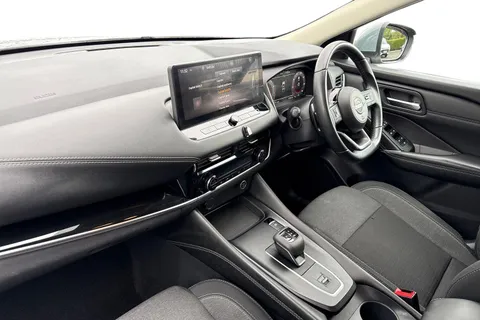 MJ23JXB Nissan Qashqai 1.3 DIG-T MHEV N-Connecta XTRON Euro 6 (s/s) 5dr Thumbnail #16