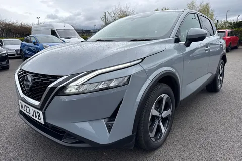 MJ23JXB Nissan Qashqai 1.3 DIG-T MHEV N-Connecta XTRON Euro 6 (s/s) 5dr Thumbnail #28