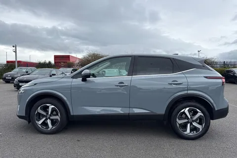MJ23JXB Nissan Qashqai 1.3 DIG-T MHEV N-Connecta XTRON Euro 6 (s/s) 5dr Thumbnail #31