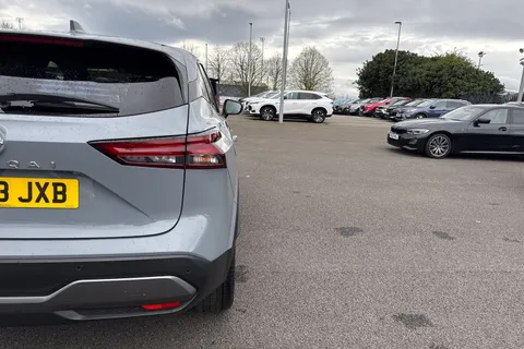 MJ23JXB Nissan Qashqai 1.3 DIG-T MHEV N-Connecta XTRON Euro 6 (s/s) 5dr Thumbnail #33
