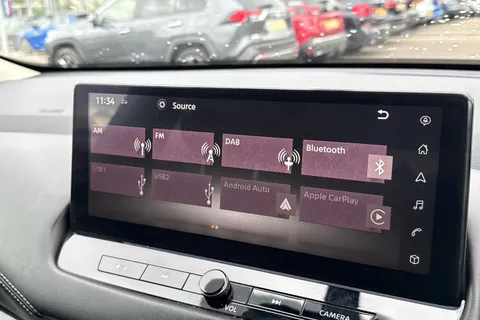 MJ23JXB Nissan Qashqai 1.3 DIG-T MHEV N-Connecta XTRON Euro 6 (s/s) 5dr Thumbnail #44