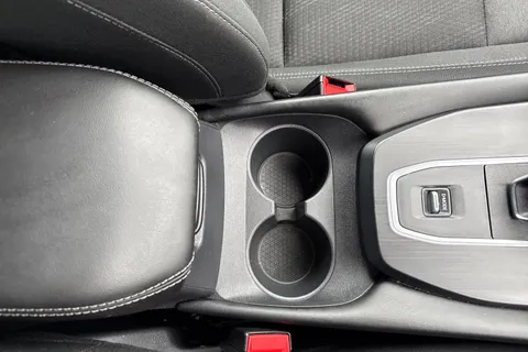 MJ23JXB Nissan Qashqai 1.3 DIG-T MHEV N-Connecta XTRON Euro 6 (s/s) 5dr Thumbnail #56