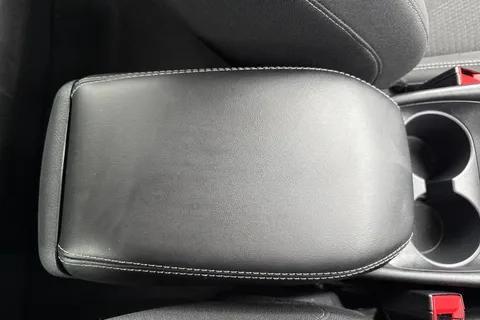 MJ23JXB Nissan Qashqai 1.3 DIG-T MHEV N-Connecta XTRON Euro 6 (s/s) 5dr Thumbnail #57