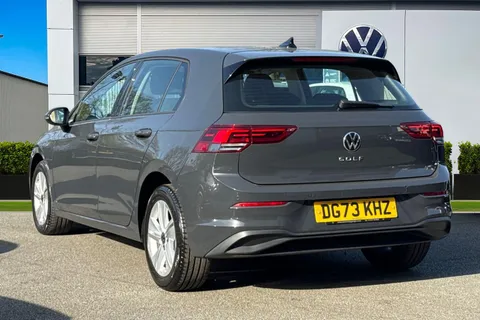 DG73KHZ Volkswagen Golf 1.5 TSI Life 5dr Thumbnail #3