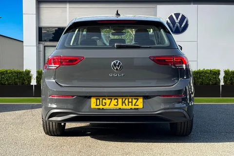 DG73KHZ Volkswagen Golf 1.5 TSI Life 5dr Thumbnail #5