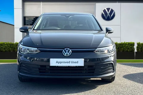 DG73KHZ Volkswagen Golf 1.5 TSI Life 5dr Thumbnail #6
