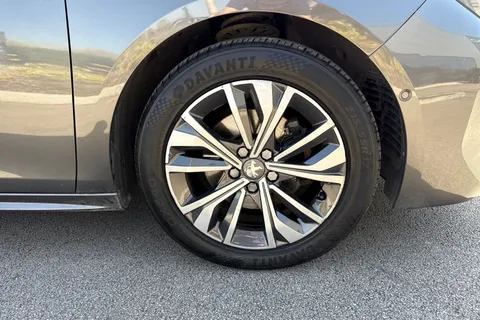 KV69JHO PEUGEOT 508 SW 1.5 BlueHDi Allure EAT Euro 6 (s/s) 5dr Thumbnail #13