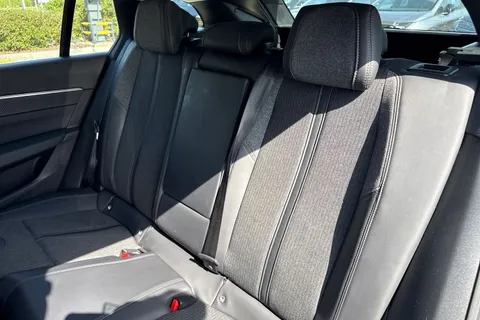 KV69JHO PEUGEOT 508 SW 1.5 BlueHDi Allure EAT Euro 6 (s/s) 5dr Thumbnail #19