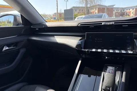 KV69JHO PEUGEOT 508 SW 1.5 BlueHDi Allure EAT Euro 6 (s/s) 5dr Thumbnail #20