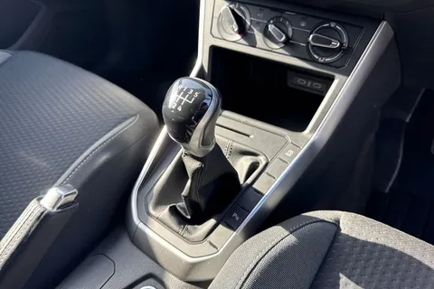 DC23ZPO Volkswagen Polo 1.0 Life 5dr Thumbnail #23