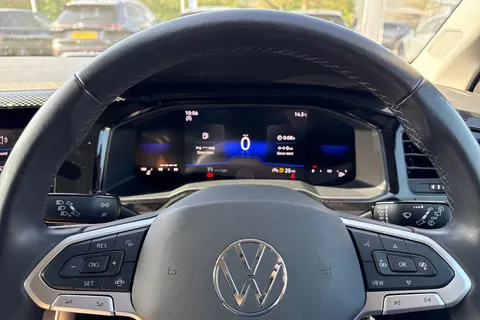 DC23ZPO Volkswagen Polo 1.0 Life 5dr Thumbnail #30