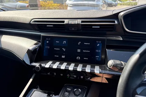 KV69JHO PEUGEOT 508 SW 1.5 BlueHDi Allure EAT Euro 6 (s/s) 5dr Thumbnail #34