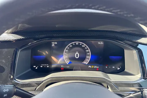 DC23ZPO Volkswagen Polo 1.0 Life 5dr Thumbnail #32