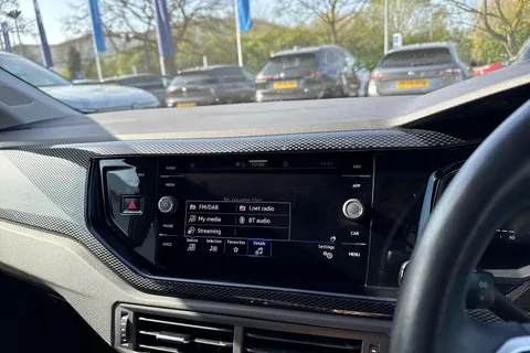 DC23ZPO Volkswagen Polo 1.0 Life 5dr Thumbnail #36