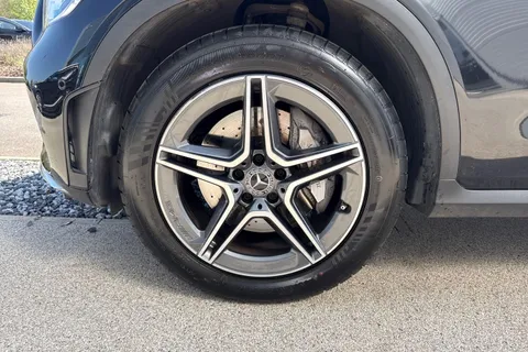 WG20FNO Mercedes-Benz Glc 2.0 GLC300 MHEV AMG Line Coupe G-Tronic+ 4MATIC Euro 6 (s/s) 5dr Thumbnail #11