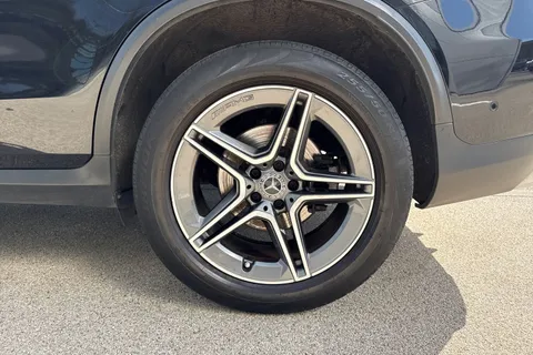 WG20FNO Mercedes-Benz Glc 2.0 GLC300 MHEV AMG Line Coupe G-Tronic+ 4MATIC Euro 6 (s/s) 5dr Thumbnail #12