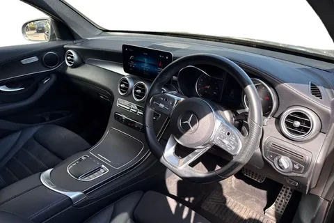 WG20FNO Mercedes-Benz Glc 2.0 GLC300 MHEV AMG Line Coupe G-Tronic+ 4MATIC Euro 6 (s/s) 5dr Thumbnail #15
