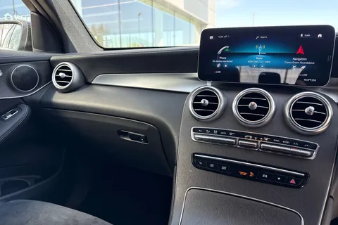 WG20FNO Mercedes-Benz Glc 2.0 GLC300 MHEV AMG Line Coupe G-Tronic+ 4MATIC Euro 6 (s/s) 5dr Thumbnail #21