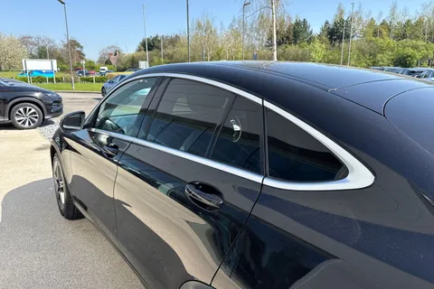 WG20FNO Mercedes-Benz Glc 2.0 GLC300 MHEV AMG Line Coupe G-Tronic+ 4MATIC Euro 6 (s/s) 5dr Thumbnail #28