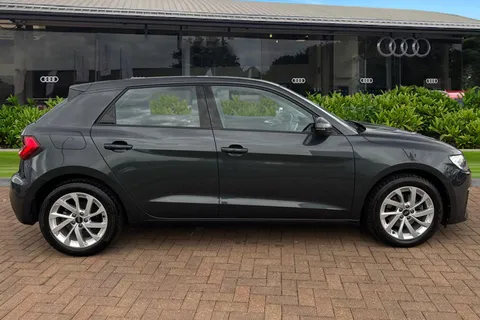 FD72VCA Audi A1 Sport 30 TFSI  110 PS 6-speed Thumbnail #4