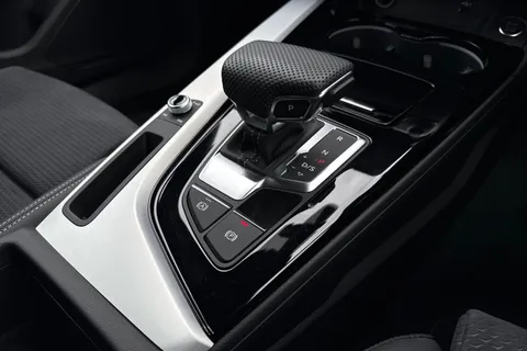 GX24XCL Audi A4 Avant Avant S line 40 TFSI  204 PS S tronic Thumbnail #24