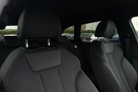 GX24XCL Audi A4 Avant Avant S line 40 TFSI  204 PS S tronic Thumbnail #25