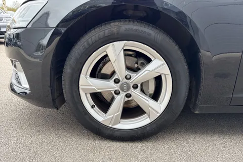 10 of 41 for Audi A6 Saloon 2.0 TDI 40 Sport S Tronic Euro 6 (s/s) 4dr