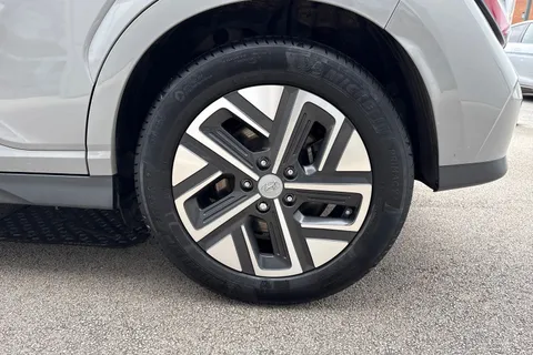 GJ23RWU Hyundai Kona 64kWh Ultimate Auto 5dr (10.5kW Charger) Thumbnail #12