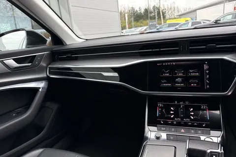 20 of 41 for Audi A6 Saloon 2.0 TDI 40 Sport S Tronic Euro 6 (s/s) 4dr