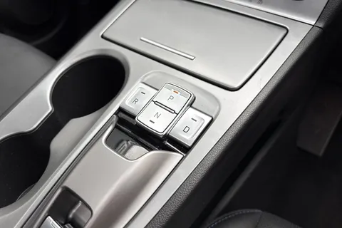 GJ23RWU Hyundai Kona 64kWh Ultimate Auto 5dr (10.5kW Charger) Thumbnail #24