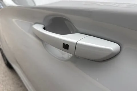 GJ23RWU Hyundai Kona 64kWh Ultimate Auto 5dr (10.5kW Charger) Thumbnail #29