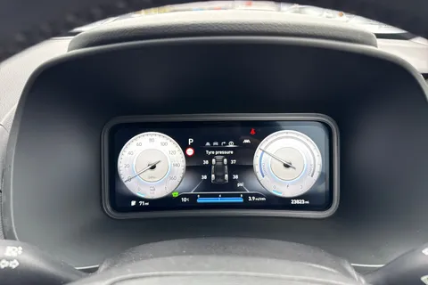 GJ23RWU Hyundai Kona 64kWh Ultimate Auto 5dr (10.5kW Charger) Thumbnail #37