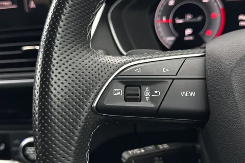 PX23OKC Audi Q5 Edition 1 40 TDI quattro 204 PS S tronic Thumbnail #38