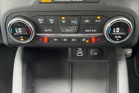 NK23WFH Ford Kuga 1.5T EcoBoost ST-Line X Edition Euro 6 (s/s) 5dr Thumbnail #23