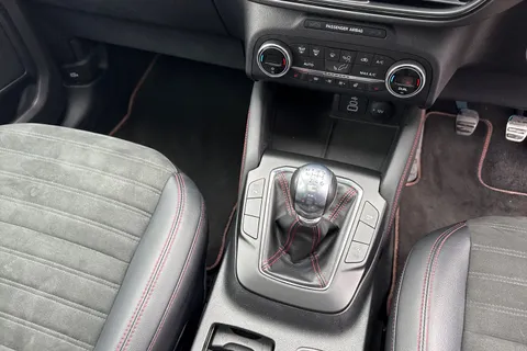 NK23WFH Ford Kuga 1.5T EcoBoost ST-Line X Edition Euro 6 (s/s) 5dr Thumbnail #24