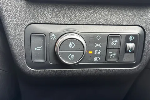 NK23WFH Ford Kuga 1.5T EcoBoost ST-Line X Edition Euro 6 (s/s) 5dr Thumbnail #41