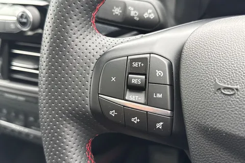 NK23WFH Ford Kuga 1.5T EcoBoost ST-Line X Edition Euro 6 (s/s) 5dr Thumbnail #43