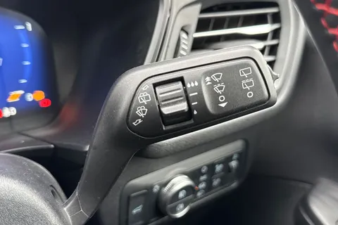 NK23WFH Ford Kuga 1.5T EcoBoost ST-Line X Edition Euro 6 (s/s) 5dr Thumbnail #48