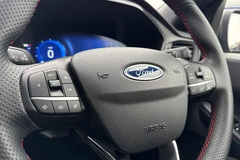 NK23WFH Ford Kuga 1.5T EcoBoost ST-Line X Edition Euro 6 (s/s) 5dr Thumbnail #52