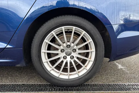 OE17WKB Audi A5 2.0 TDI ultra SE Sportback Euro 6 (s/s) 5dr Thumbnail #14